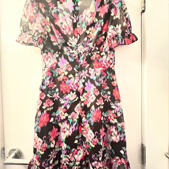 Dress - Picture 4 of 5